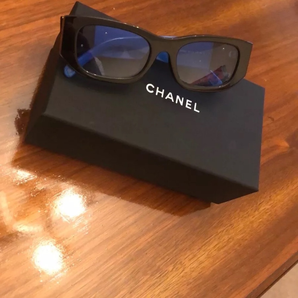Vintage CHANEL Black Sunglasses